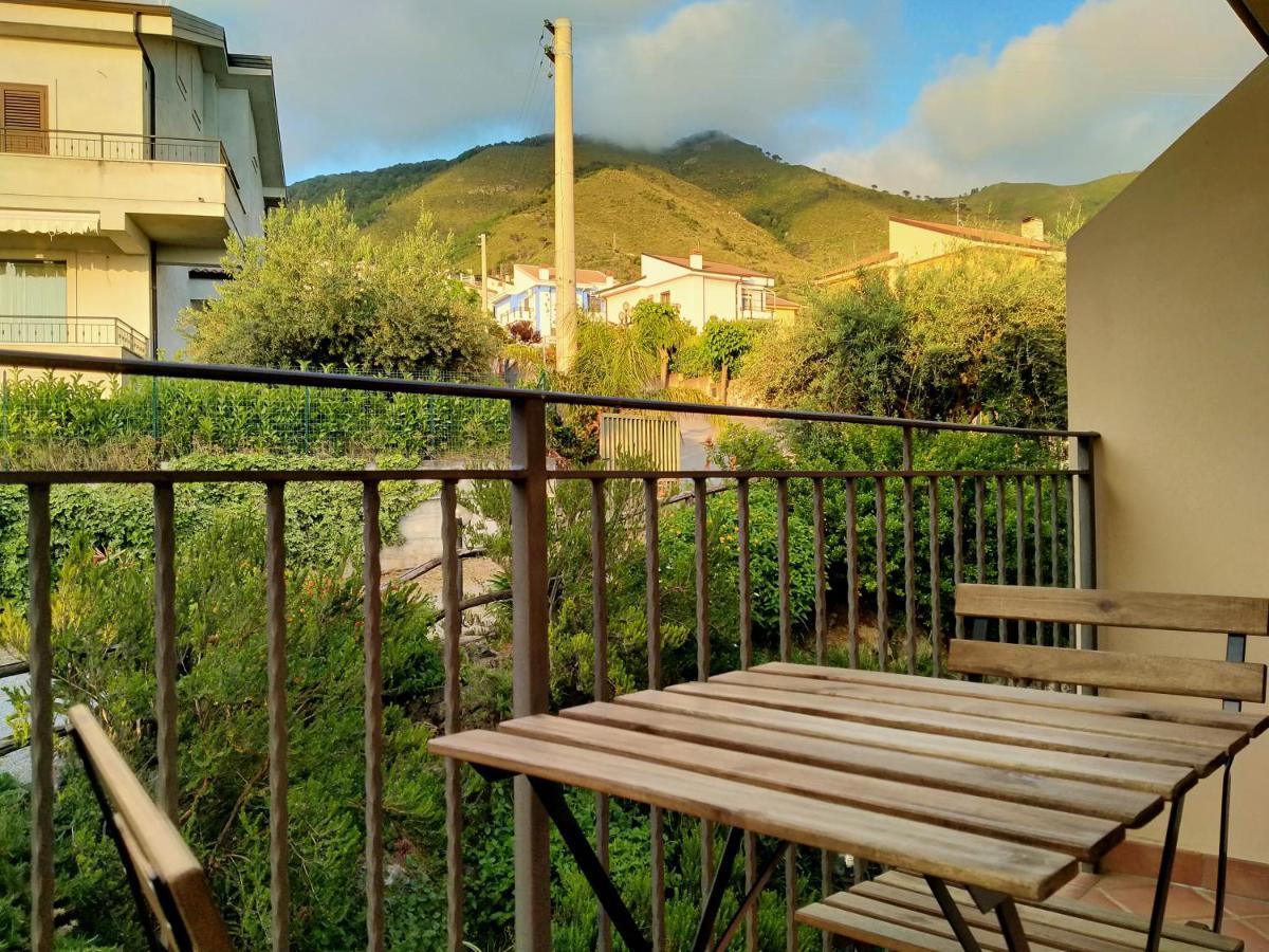 B&B Villa Degli Ulivi Прая-а-Маре Экстерьер фото
